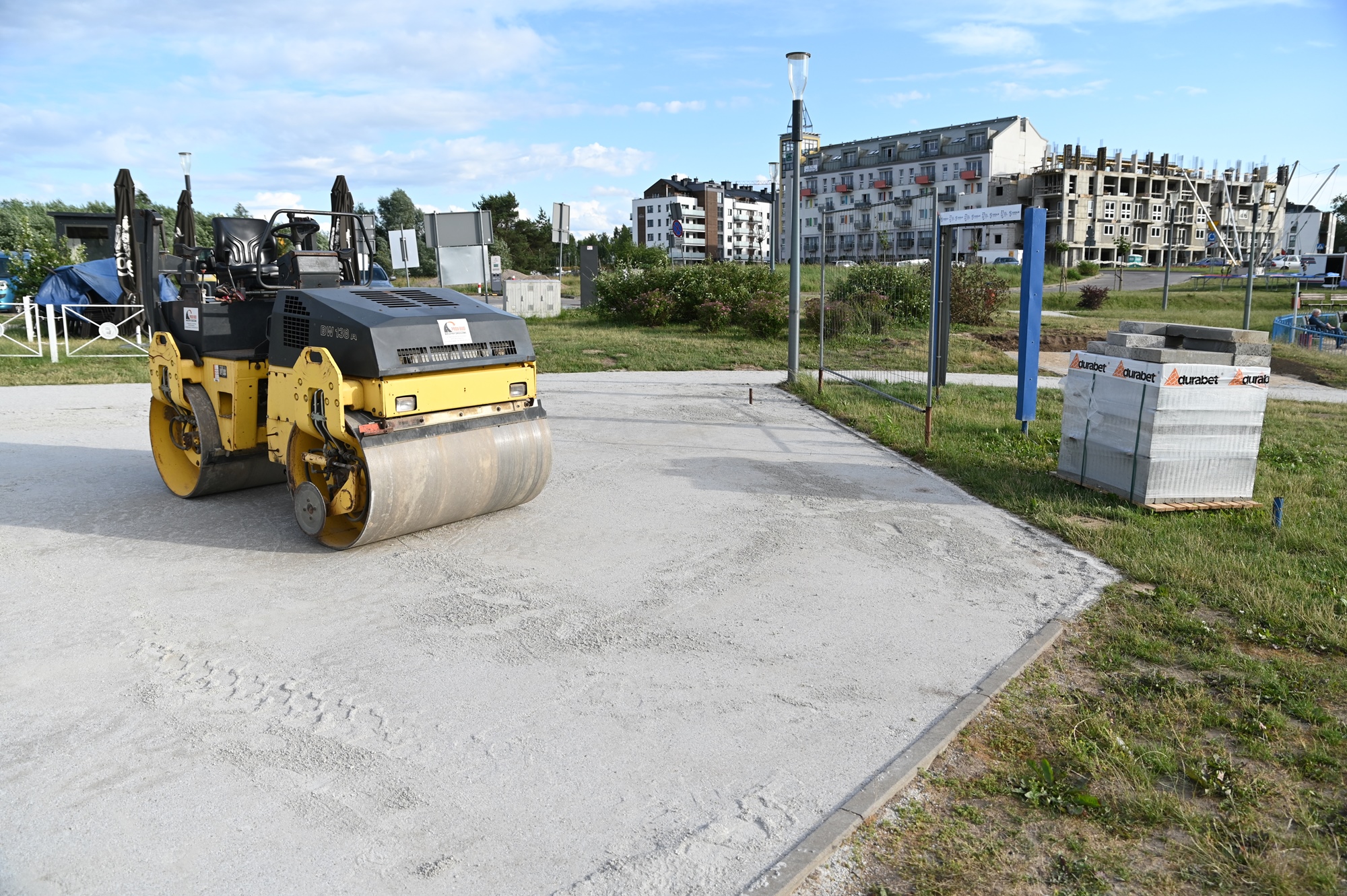 Modernizacja nawierzchni ciągów komunikacyjnych w Wodnej Dolinie w ramach zadania inwestycyjnego "Zakochaj się w Wodnej Dolinie na nowo" (KBO)