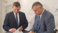 Prezydent Miasta Piotr Jedliński wraz z wicemarszałkiem Województwa Zachodniopomorskiego Tomaszem Sobierajem