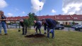 Na zdjęciu jest Prezydent Miasta, Przewodniczący Rady Miejskiej, Prezes PGK w Koszalinie oraz Dyrektor DPS w Koszalinie