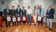 Na zdjęciu znajdują się: Prezydent Miasta Koszalin Tomasz Sobieraj, Zastępca Prezydenta Sebastian Tałaj oraz medaliści