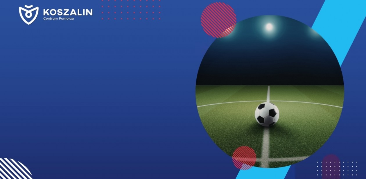 Na grafice znajduje się boisko