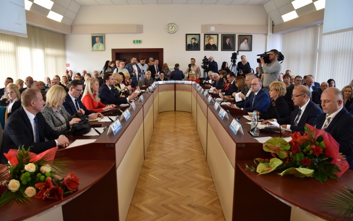 Radni Rady Miejskiej w Koszalinie podczas Sesji