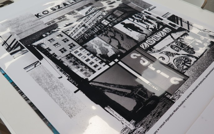 Grafika przedstawia charakterystyczne elementy architektury Koszalina.