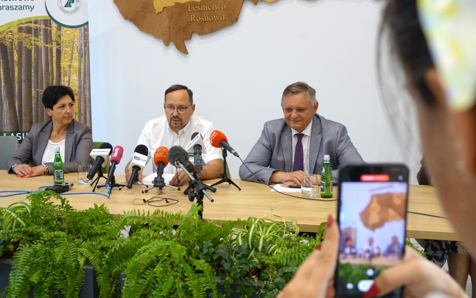 Odtworzenie nawierzchni ul. Zwycięstwa od parkingu leśnego do granicy administracyjnej Koszalina.