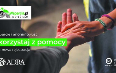 Na zdjęciu znajdują się dwie ściskające się dłonie.