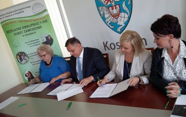 Podpisanie porozumienia między Centrum Kształcenia Ustawicznego i PZK „MET-PRAS” 