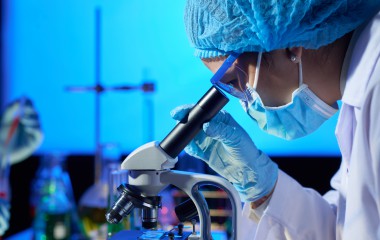 Badania laboratoryjne fot. freepik