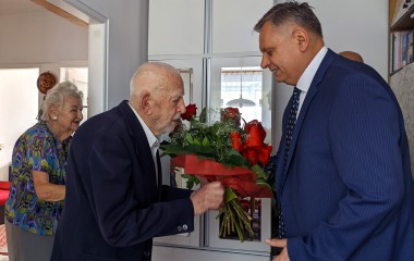 95 lat kończy pan Jerzy Leonowicz, koszalinianin walczący w Powstaniu Warszawskim