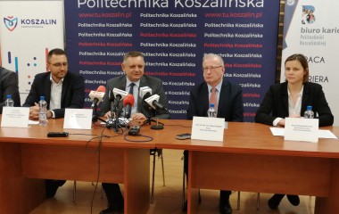 Konferencja prasowa z udziałem m.in. Prezydenta Miasta